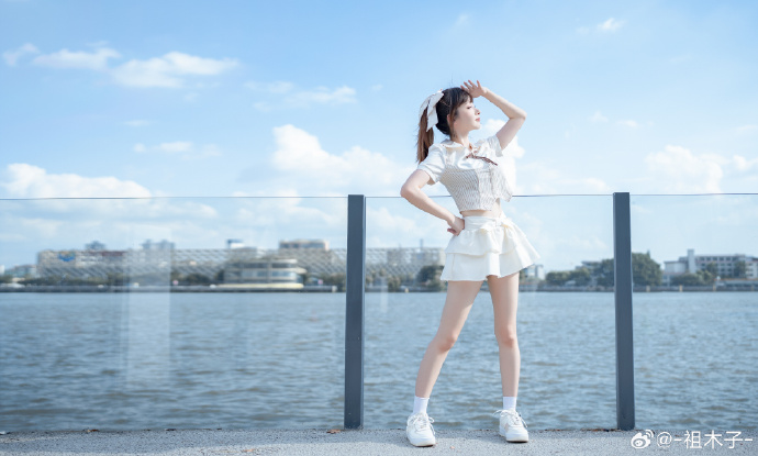 如何配合内链策略？